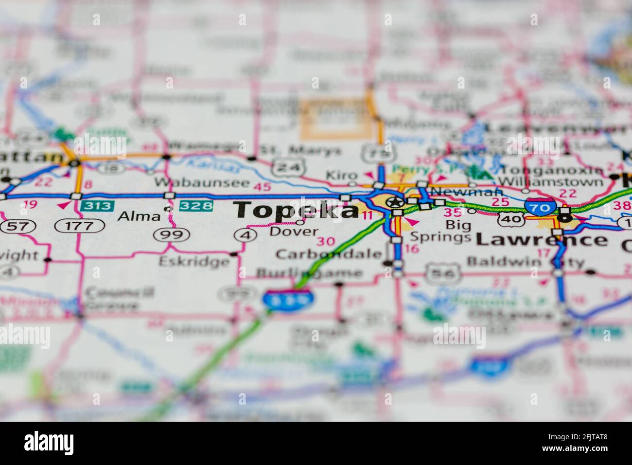 Topeka Kansas USA e dintorni mostrati su una strada mappa o mappa geografica Foto Stock
