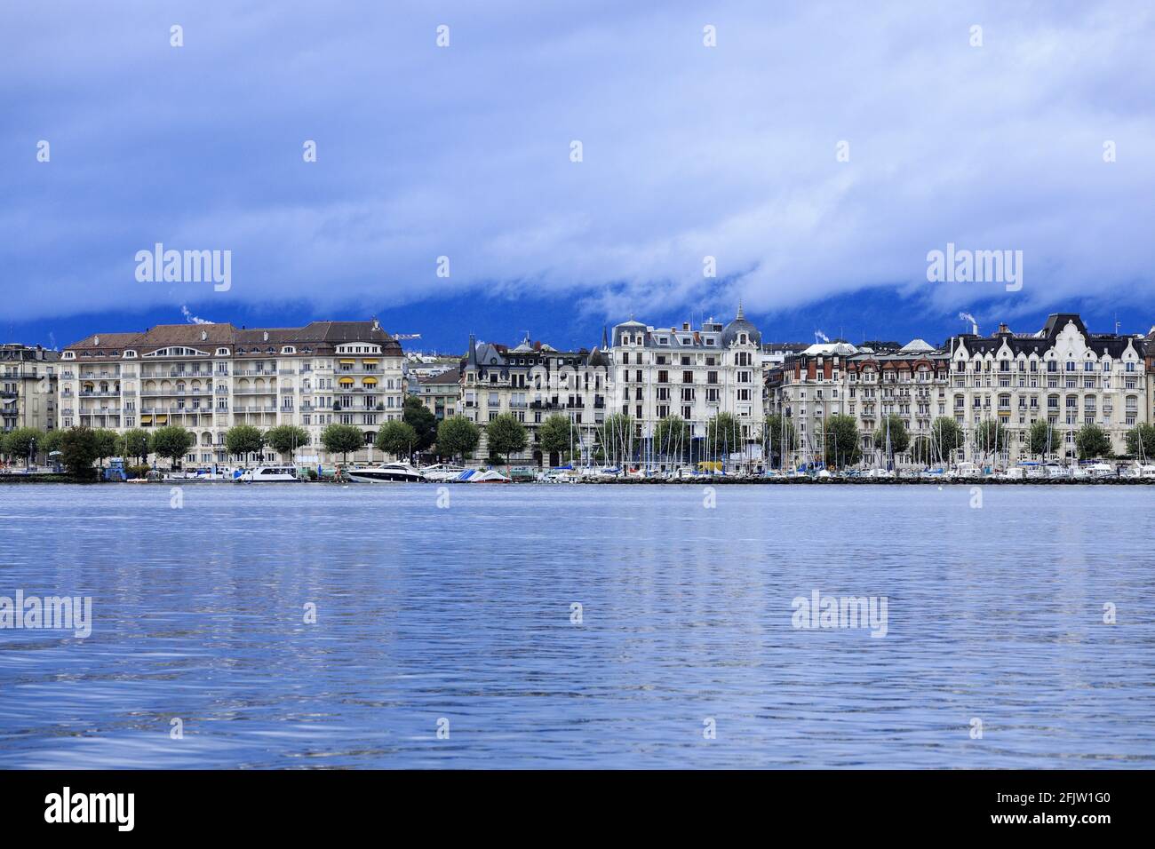 Svizzera, Cantone di Ginevra, Ginevra, Lago Leman, quai du Mont Blanc Foto Stock