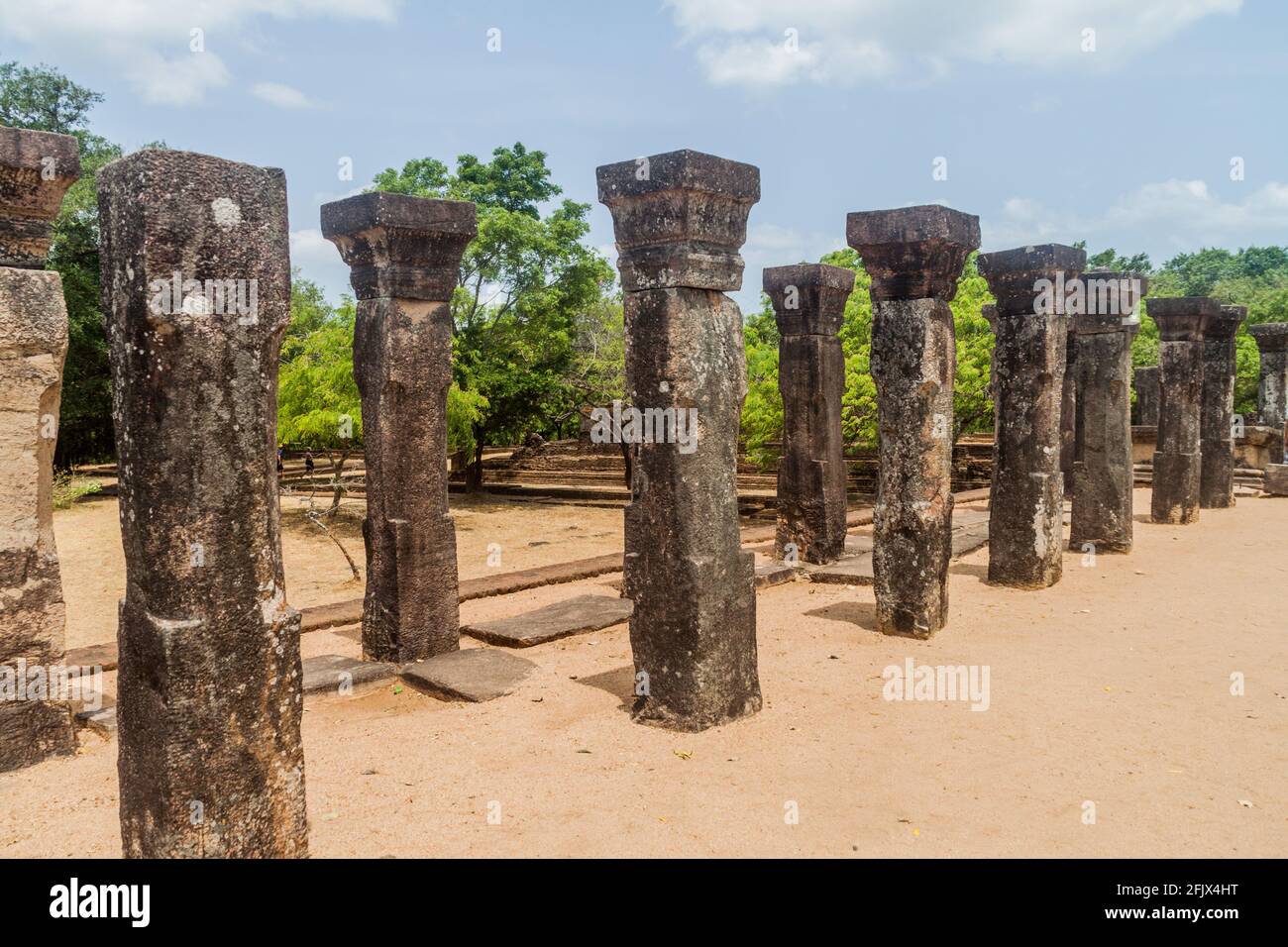 Tempio di Nissanka Malla nell'antica città di Polonnaruwa, Sri Lanka Foto Stock