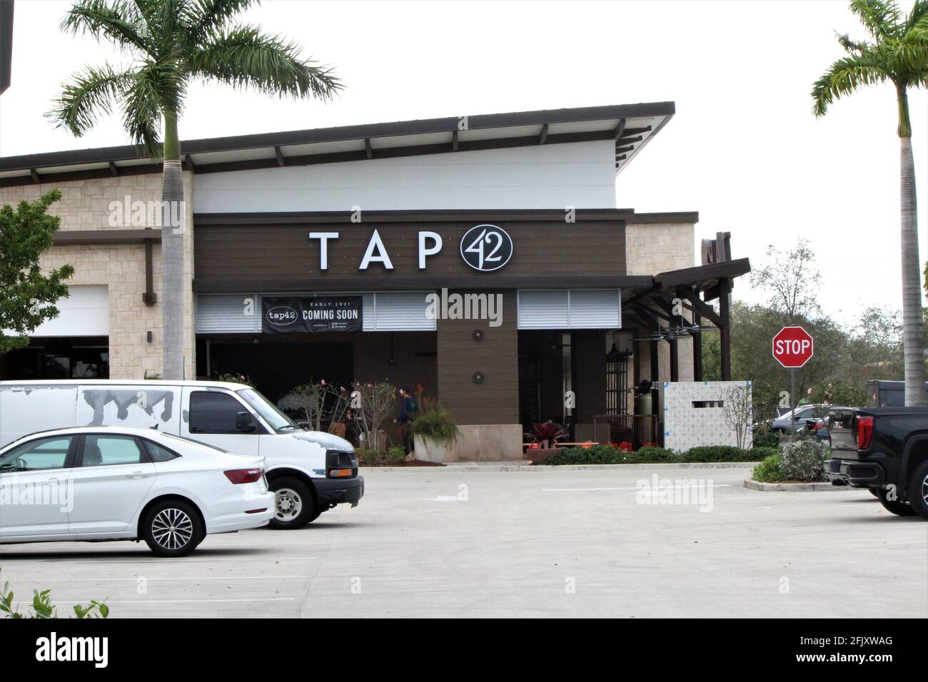 Nuova apertura del ristorante e bar Tap 42 nella contea di Broward in Florida. Foto Stock