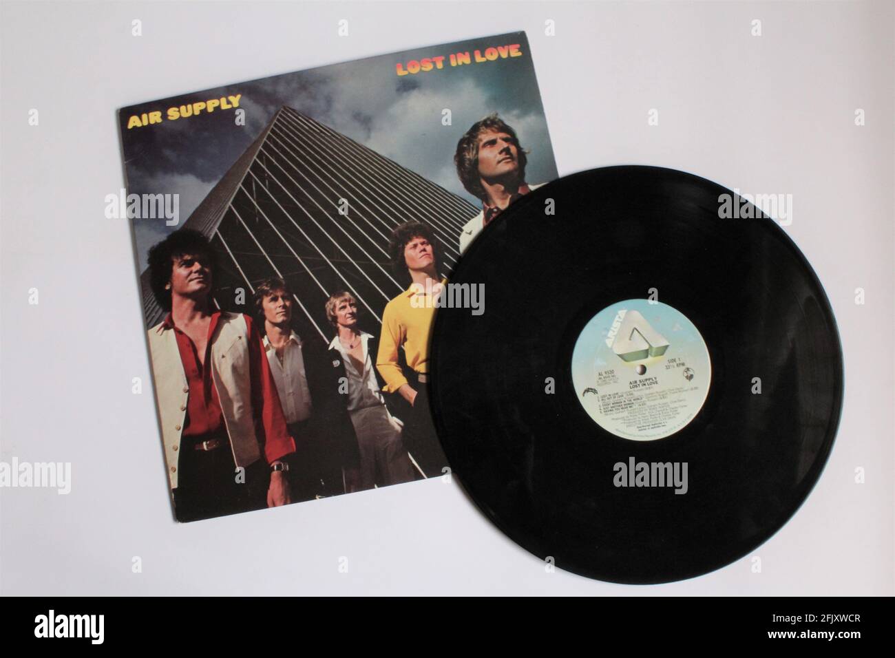 Australian Pop band, album musicale Air Supply su disco LP in vinile. Intitolato: Perso nell'amore Foto Stock