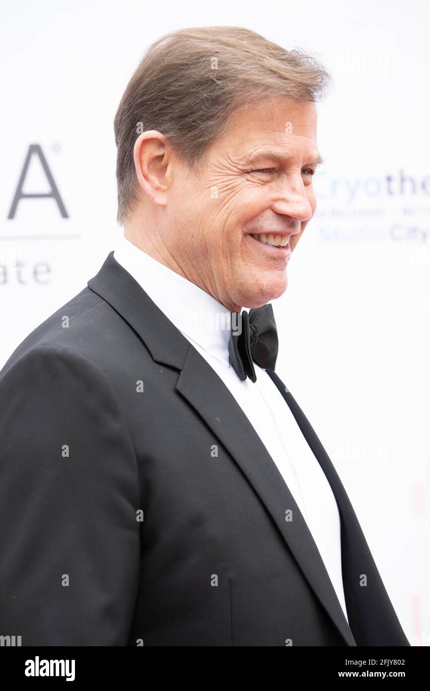 Michael Pare partecipa a Suzanne DeLaurentiis Productions presenta un pranzo pre-Oscar Gala e Gifting Suite a vantaggio di Operation Hollywood all'Universa Foto Stock