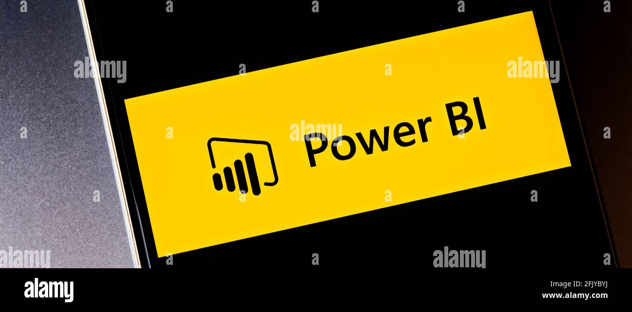 Foto editoriale sul tema di Microsoft Power BI. Foto illustrativa per notizie su Microsoft Power BI - un servizio di analisi aziendale Foto Stock