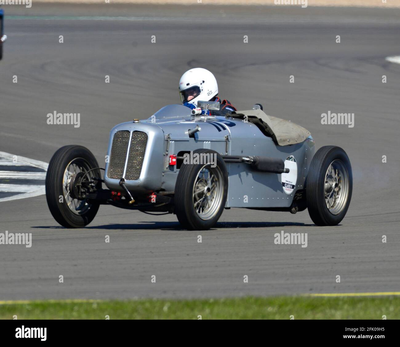 Archie Waterfield, Austin 7, VSCC Specials gara per il Silverstone Trophy, GP Itala Trophy Race Meeting, Silverstone, 17 aprile 2021. Foto Stock