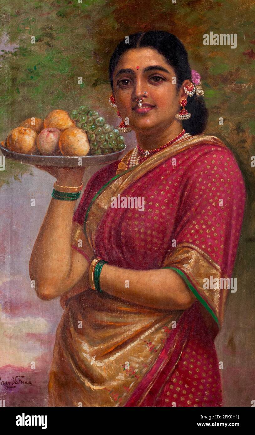 Raja Ravi Varma opera dal titolo The Maharashtrian Lady - tradizionalmente vestita donna indiana che tiene una ciotola di frutta. Foto Stock