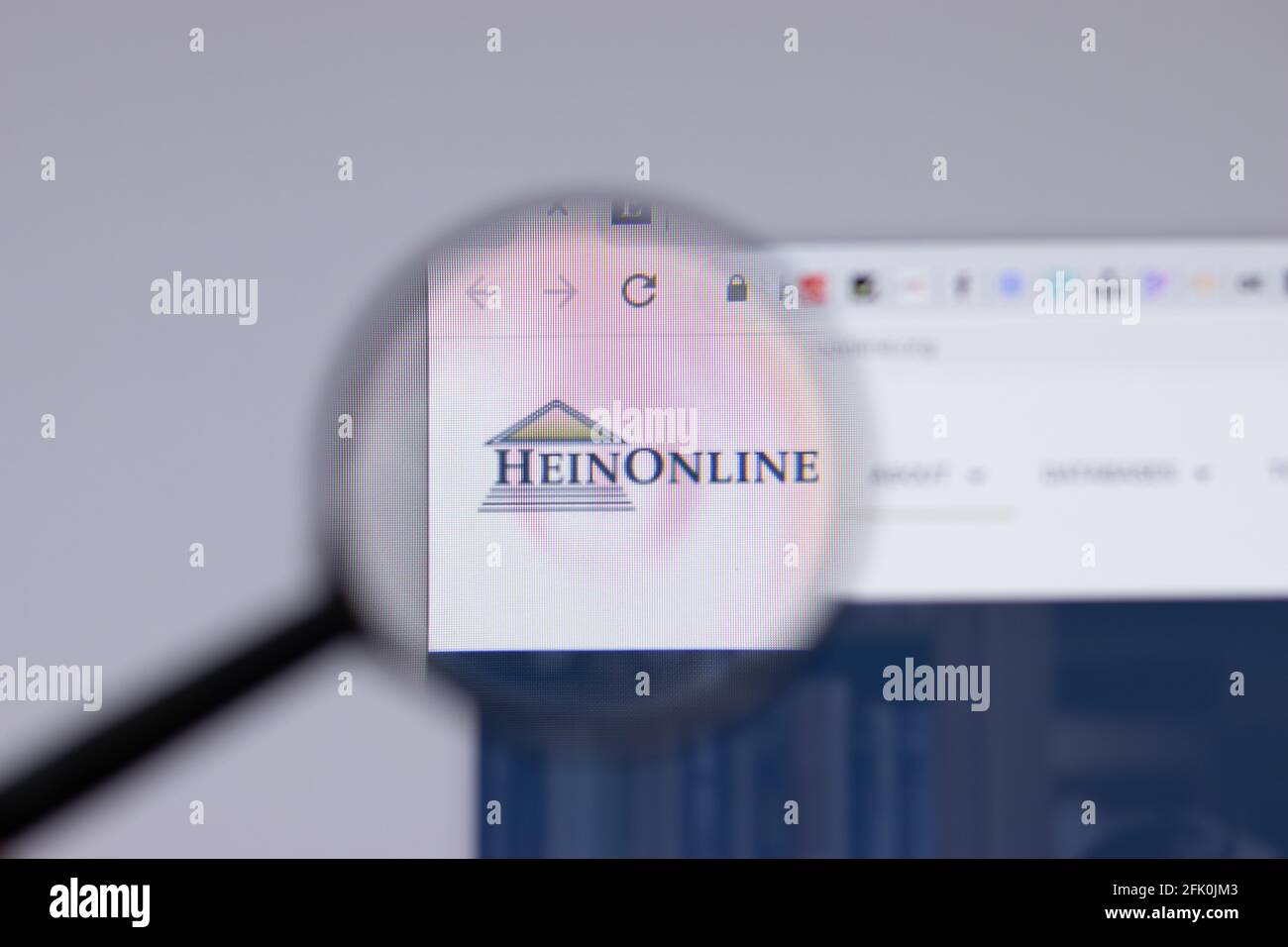 New York, USA - 26 Aprile 2021: Primo piano del logo HeinOnline sulla pagina del sito, Editoriale illustrativo Foto Stock