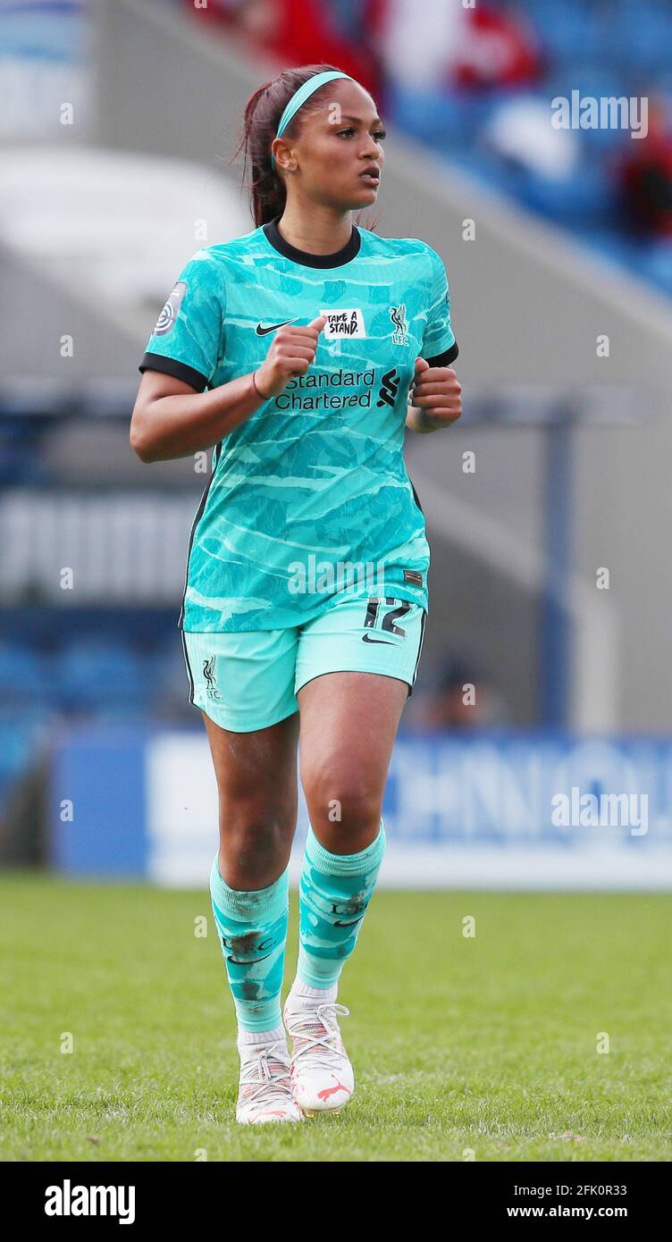 Chesterfield, Inghilterra, 25 aprile 2021. Taylor Hinds di Liverpool durante la partita del campionato femminile fa al Technique Stadium di Chesterfield. L'immagine di credito dovrebbe essere: Simon Bellis / Sportimage Foto Stock Chesterfield, Inghilterra, 25 aprile 2021. Taylor Hinds di Liverpool durante la partita del campionato femminile fa al Technique Stadium di Chesterfield. L'immagine di credito dovrebbe essere: Simon Bellis / Sportimage Foto Stock