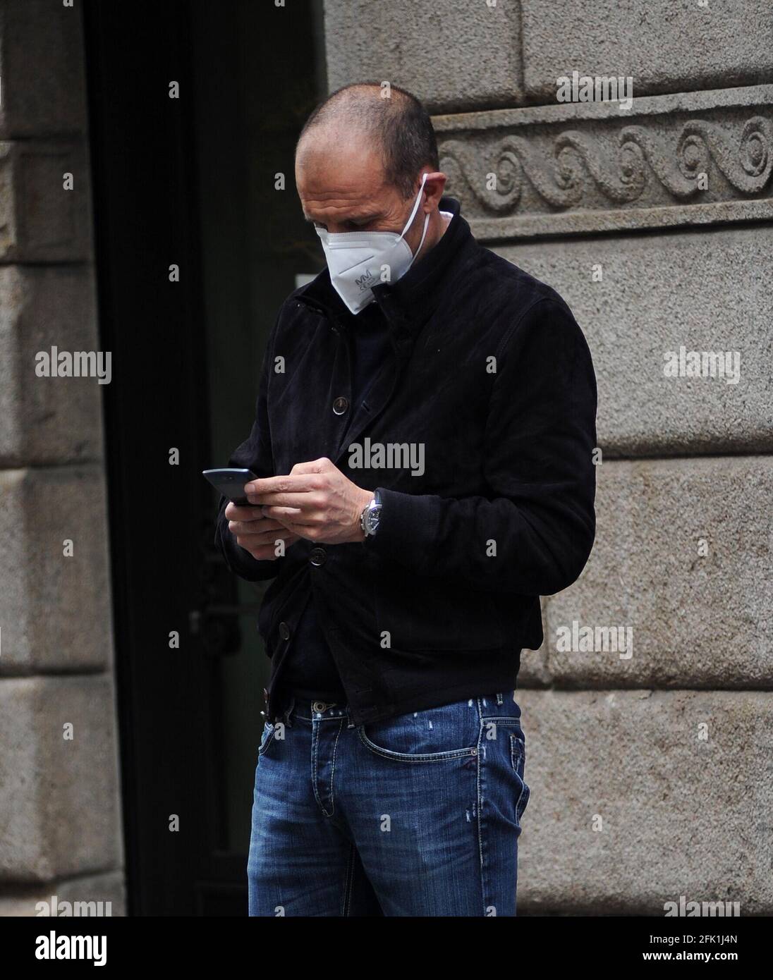 Milano, 27/04/2021, Massimiliano Allegri nel centro commerciale  Massimiliano 'Max' Allegri, ex allenatore Juventus, arriva al centro  insieme ad Ariedo Braida, direttore generale del Cremonese, e a Giuseppe  Riso avvocato di alcuni attori