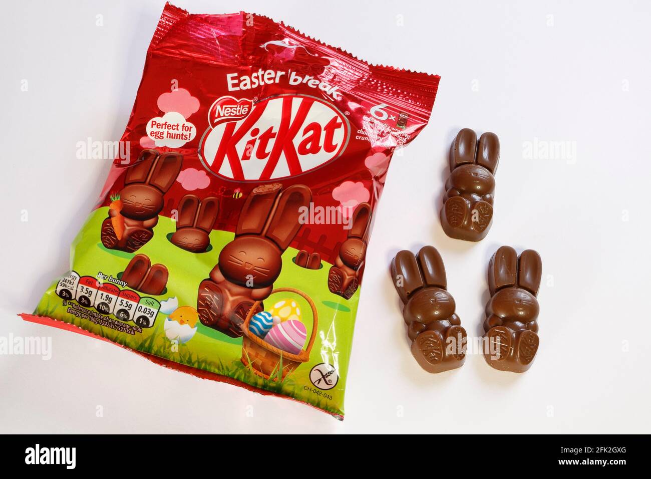 Pacchetto di coniglietti di cioccolato di Pasqua KitKat Foto Stock