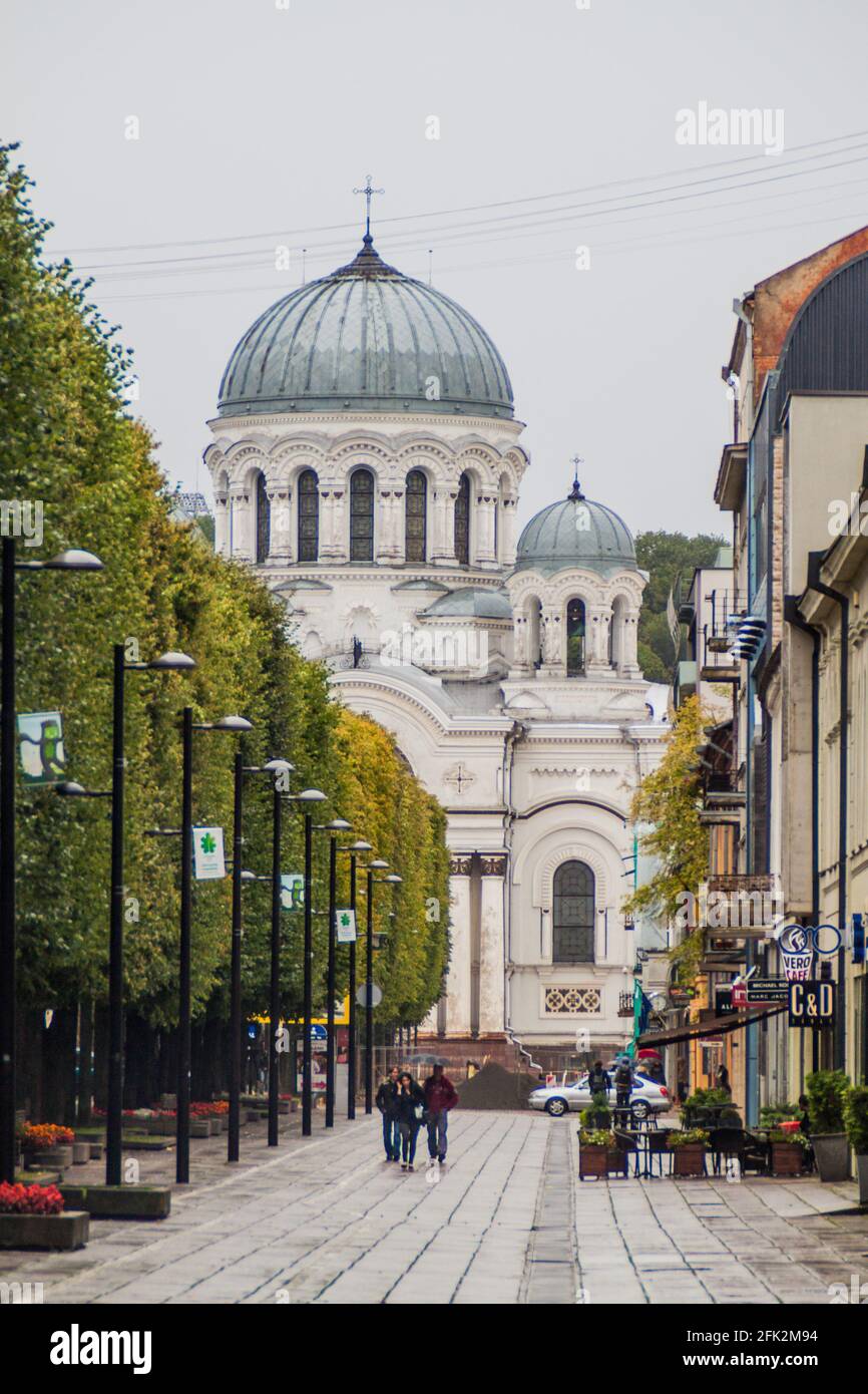 KAUNAS, LITUANIA - 16 AGOSTO 2016: Chiesa di San Michele Arcangelo a Kaunas Lituania Foto Stock