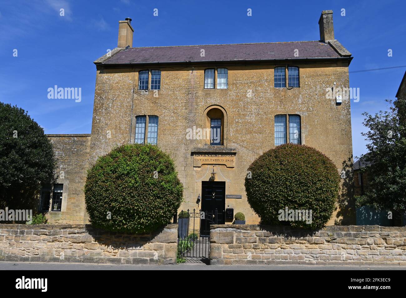 The Old Schoolhouse, Oxford Street, Moreton-in-Marsh, Gloucestershire Foto Stock