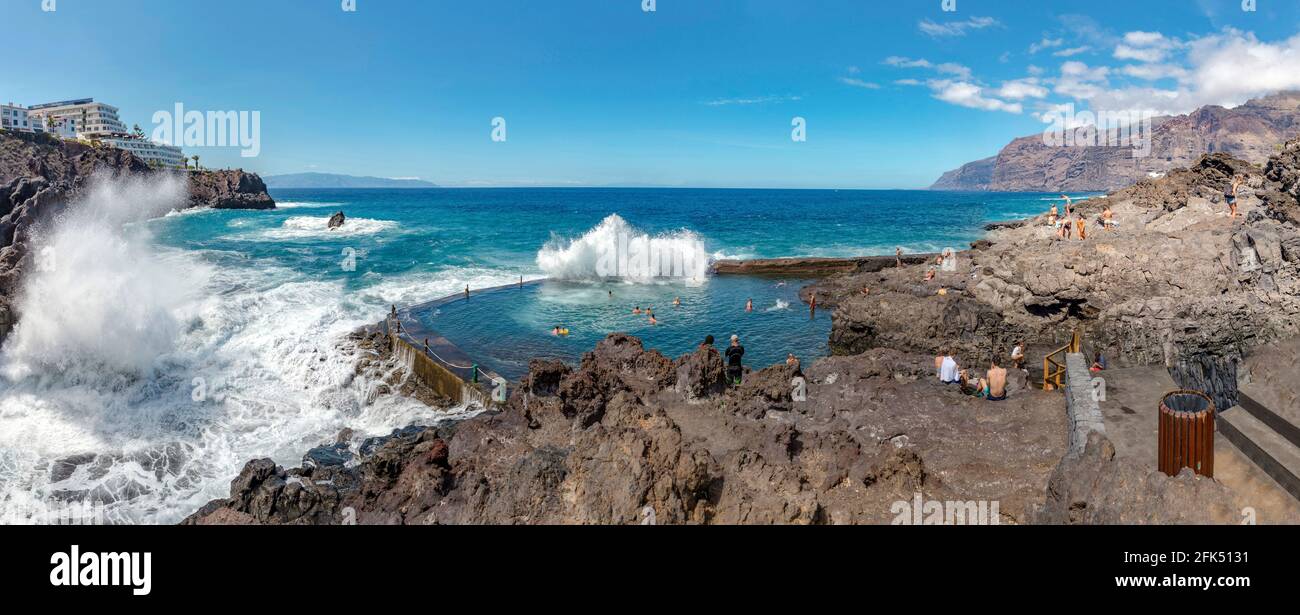 Piscina Naturale Acantilado D Los Gigantes, piscina naturale Foto Stock