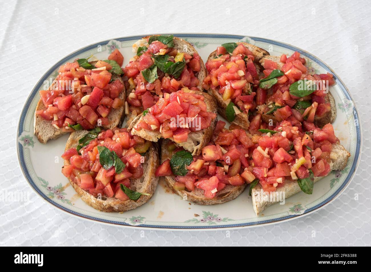 La bruschetta pomodoro cibo italiano antipasti gustosi piatti fatti in casa Foto Stock