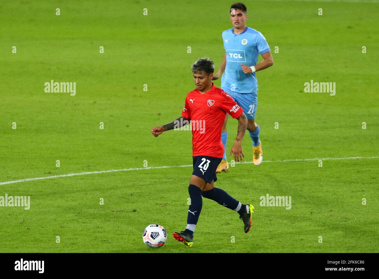 BUENOS AIRES, 28.04.2021: Independiente e Montevideo City Torque giocano il gioco per il gruppo B della Copa Conmedol Sudamericana (Néstor J. Beremblum) Foto Stock