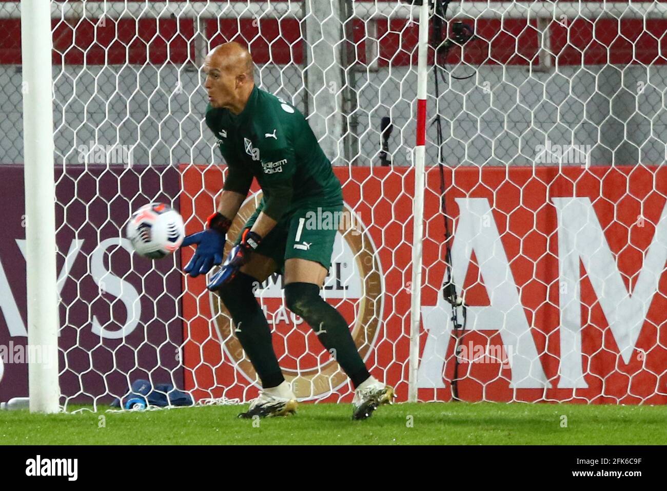 BUENOS AIRES, 28.04.2021: Independiente e Montevideo City Torque giocano il gioco per il gruppo B della Copa Conmedol Sudamericana (Néstor J. Beremblum) Foto Stock