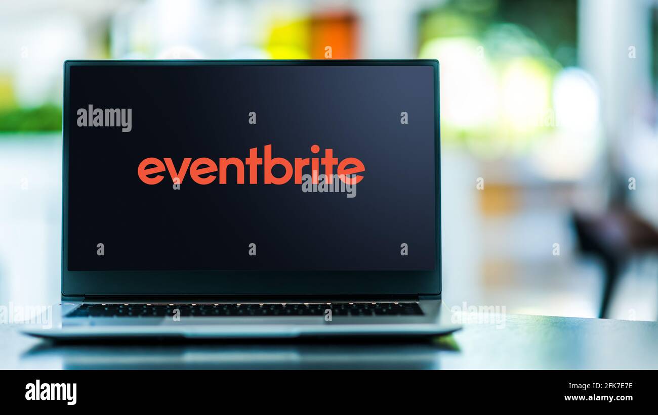 POZNAN, POL - MAR 15, 2021: Computer portatile con logo di Eventbrite, un sito web americano di gestione eventi e ticketing Foto Stock