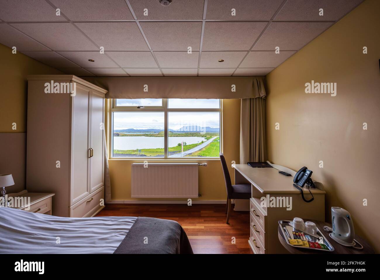Interno di una camera in Hotel Myvatn situato vicino al Ring Road in Islanda Foto Stock