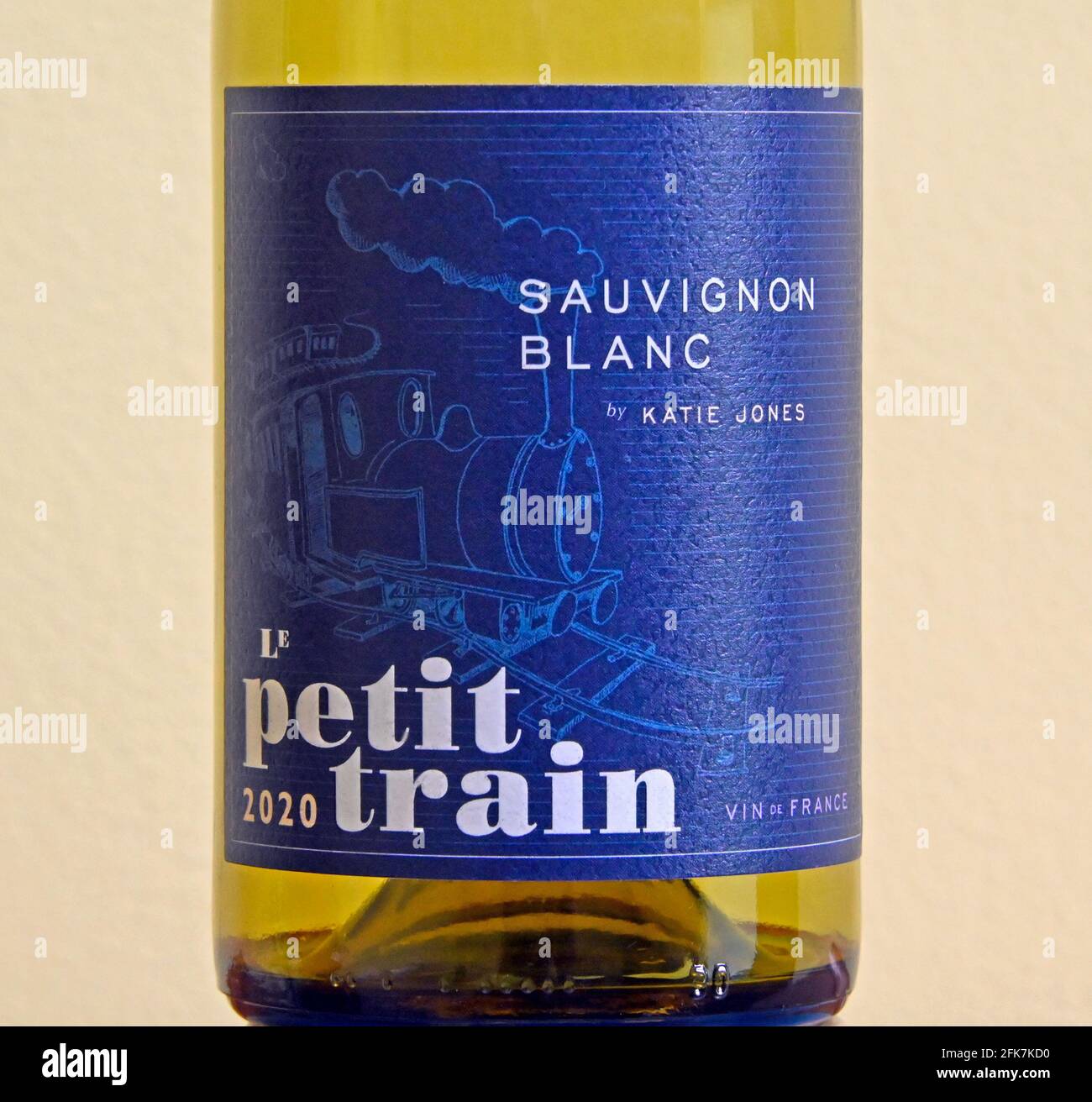Etichetta del vino. Le Petit Train. Sauvignon Blanc di Katie Jones. VIN de France. 2020. Foto Stock