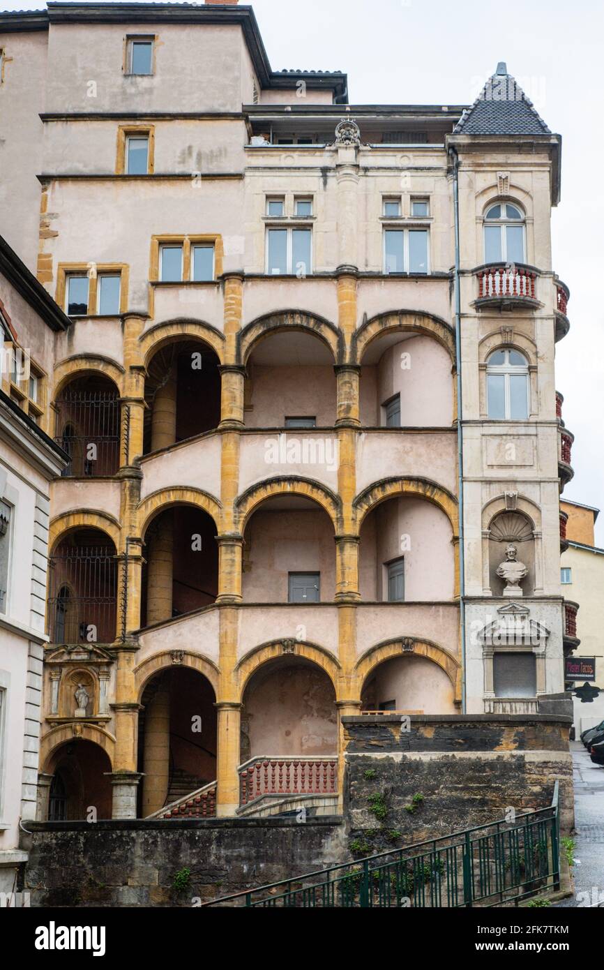 Lione (Francia), 28 aprile 2021. La Maison Henri IV è un monumento storico nella Vecchia Lione. Foto Stock