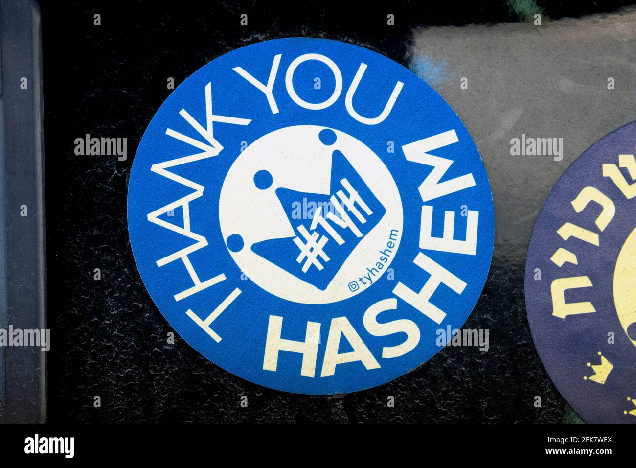 Una persona ebrea 'r adesivo paraurti di gratitudine, ringraziando Dio. A Long Island, New York. HaShem è un nome ebraico per Dio. Foto Stock