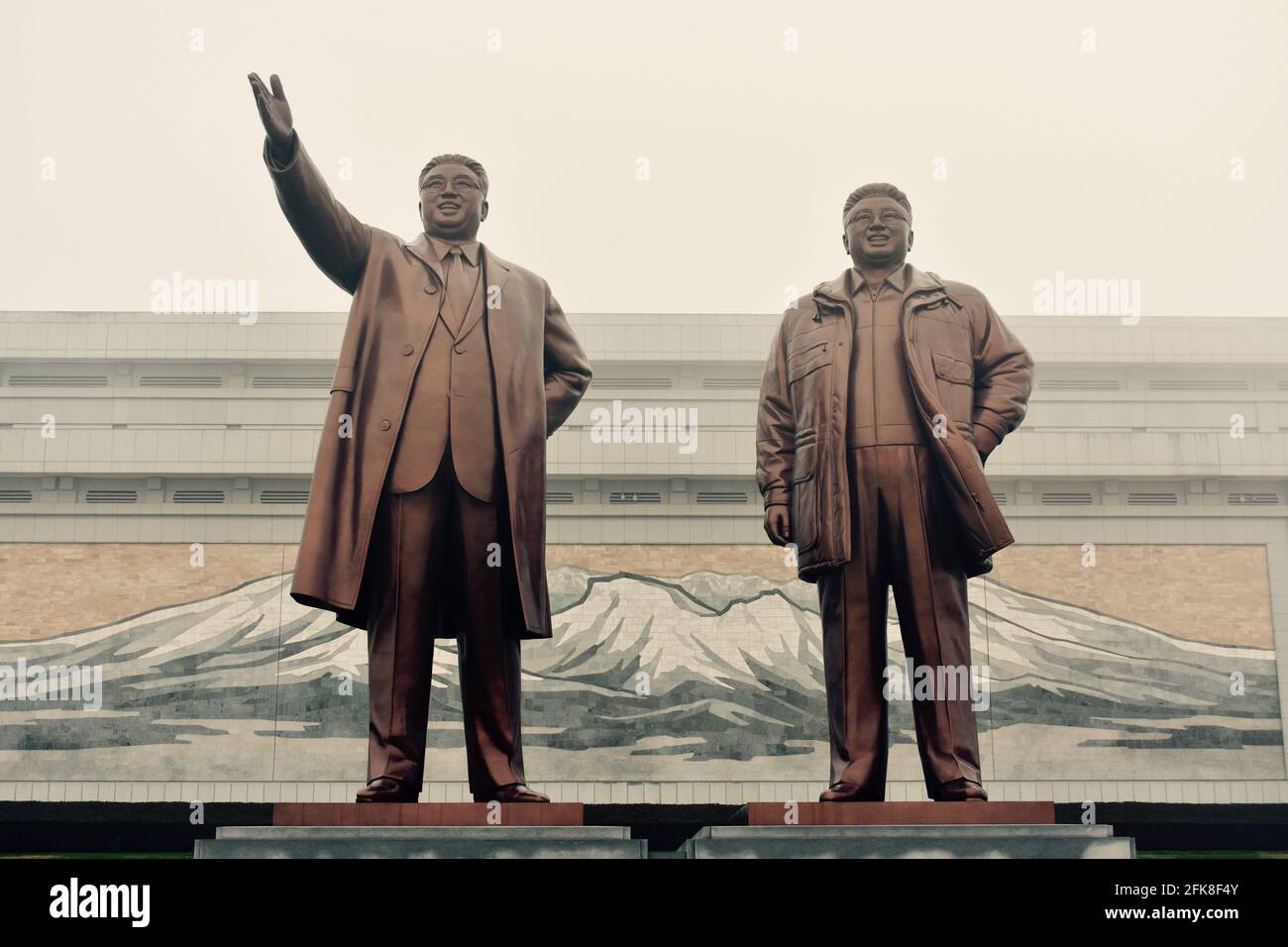 Monumento ai Mansudae della Corea del Nord [Pyongyang, Corea del Nord, 2 dicembre 2016] Foto Stock