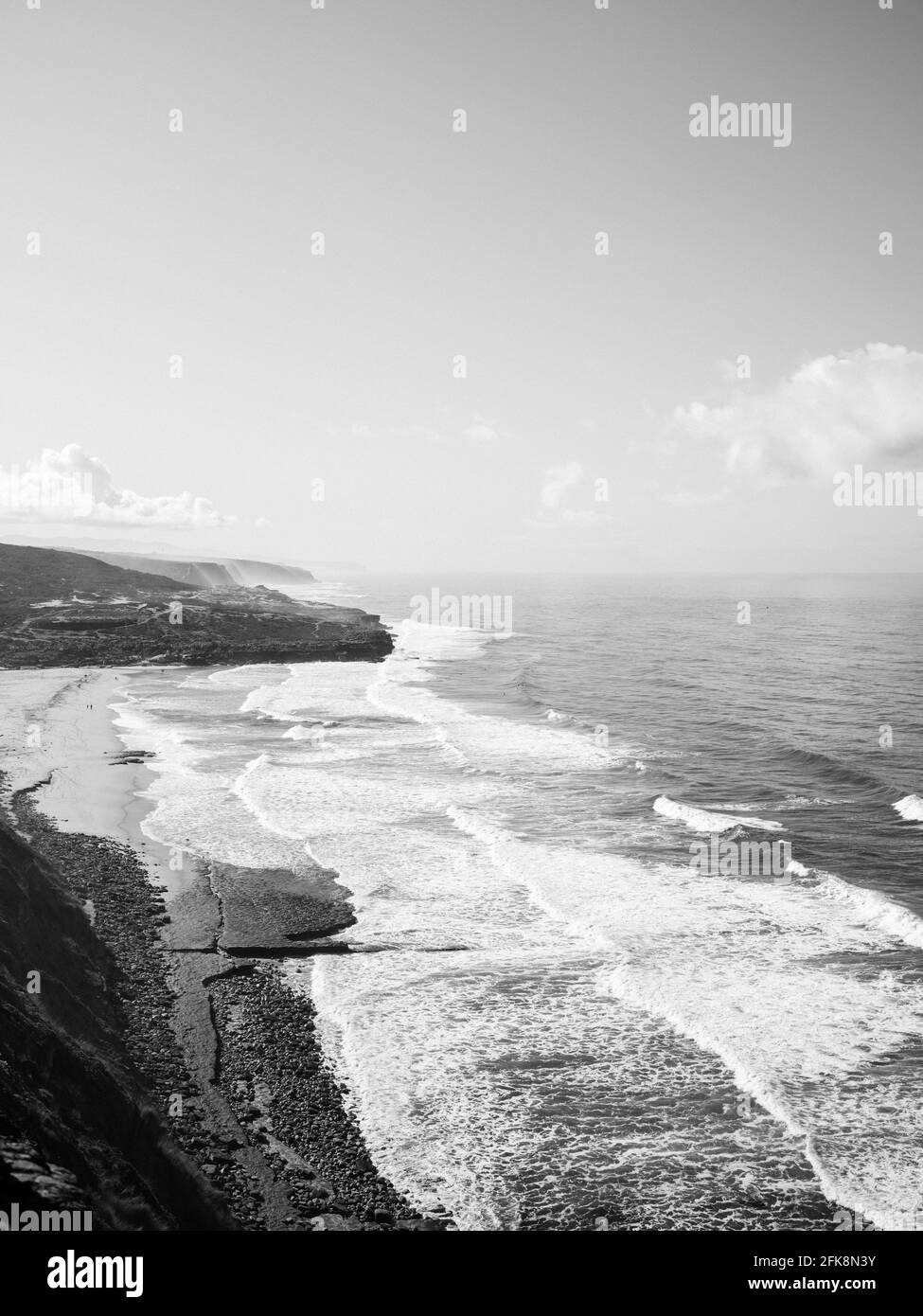 Ericeira punto di vista dell'oceano in Portogallo - pastello colorato Fotografia di viaggio Europa Foto Stock