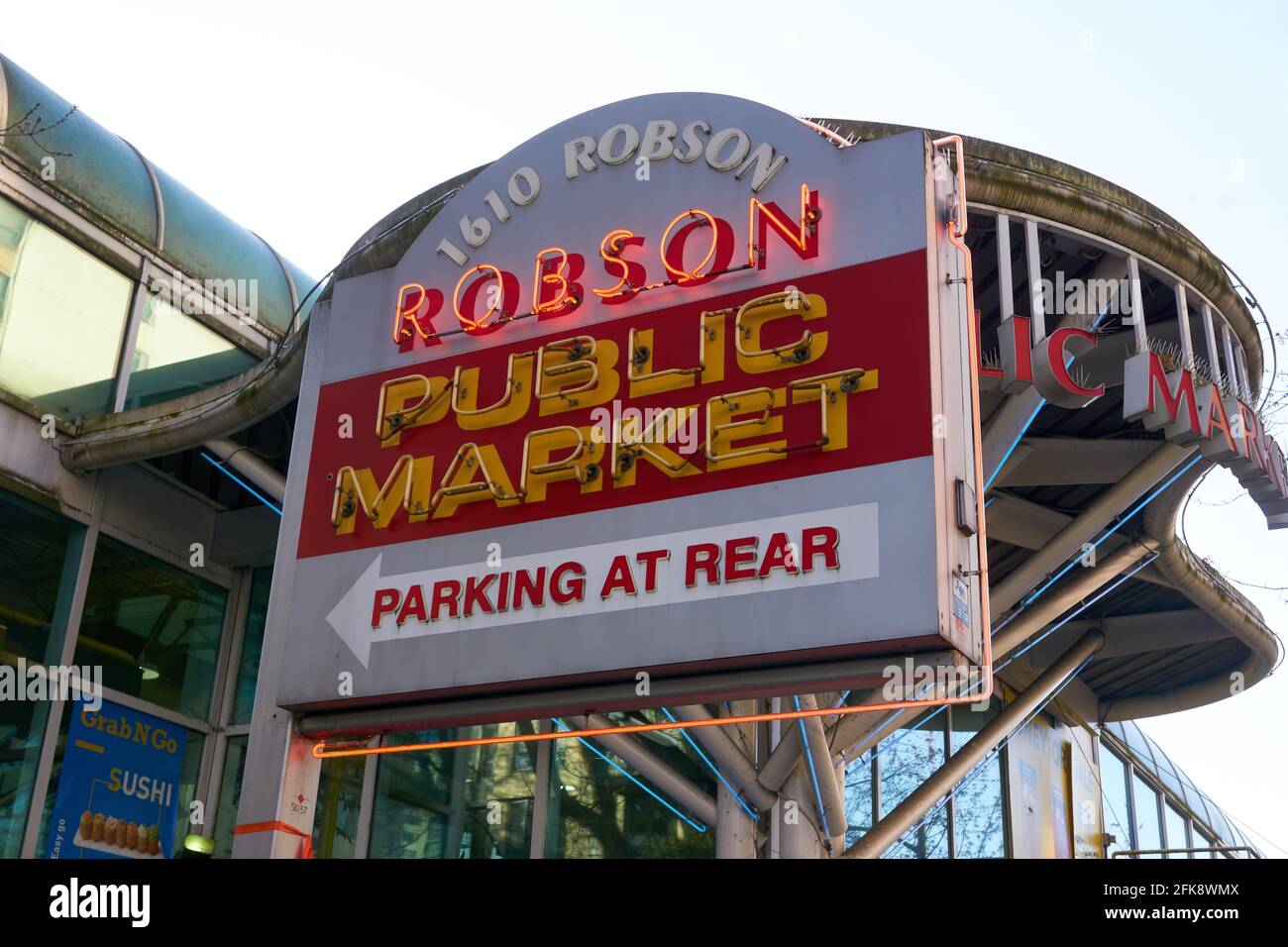 Robson Public Market su Robson Street nel West End, Vancouver, British Columbia, Canada Foto Stock