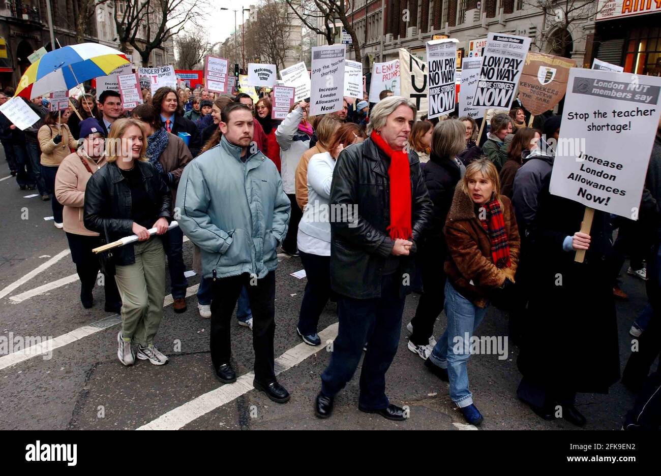Insegnanti di Londra per protesta nel centro di Londra oggi in merito A pagamento.14 Marzo 2002 foto Andy Paradise Foto Stock