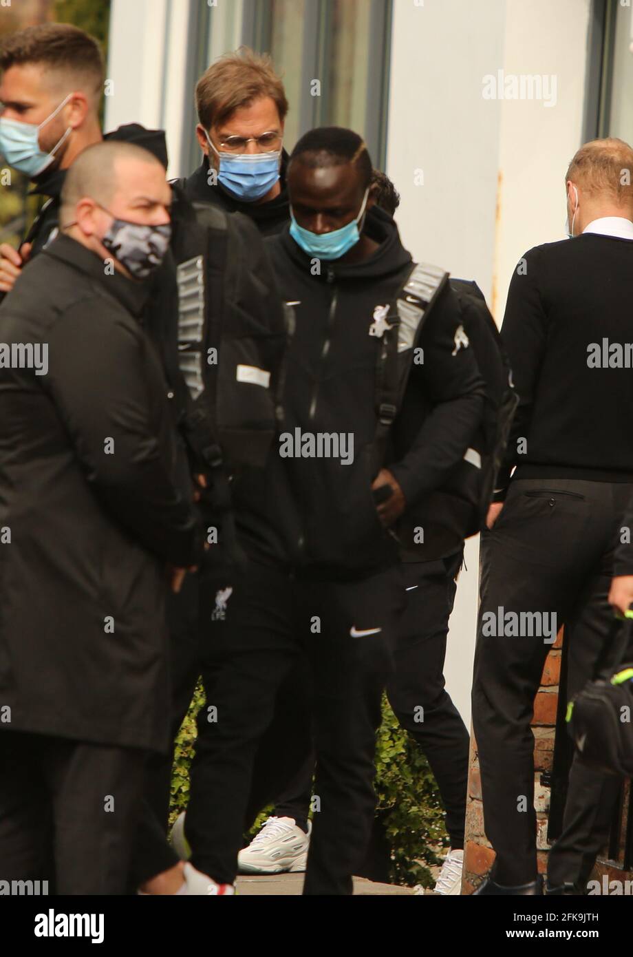 LFC protesta contro i giocatori di anfield e lfc che lasciano il loro hotel Foto Stock