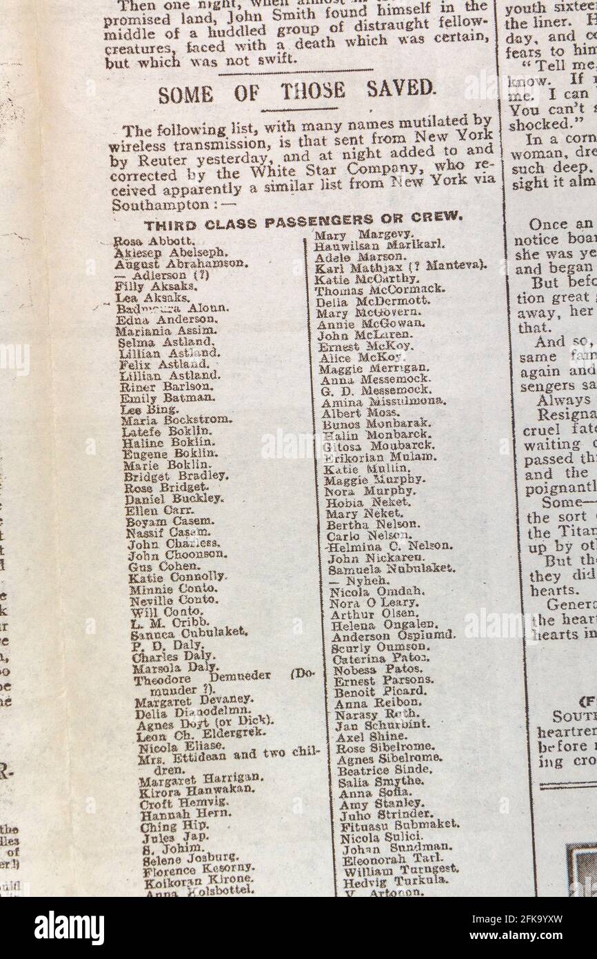 Elenco dei sopravvissuti di terza classe e equipaggio, il quotidiano Daily Mirror (replica) dal 19 aprile 1912 in seguito al naufragio della RMS Titanic. Foto Stock