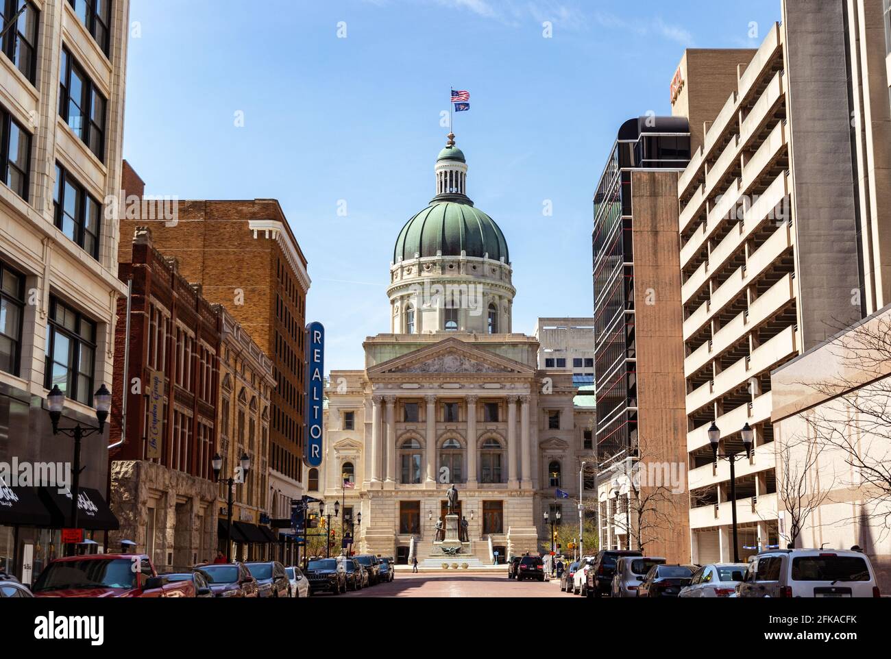 Indianapolis, IN - 30 marzo 2021: Edificio del Campidoglio dello stato dell'Indiana a Indianapolis, IN Foto Stock