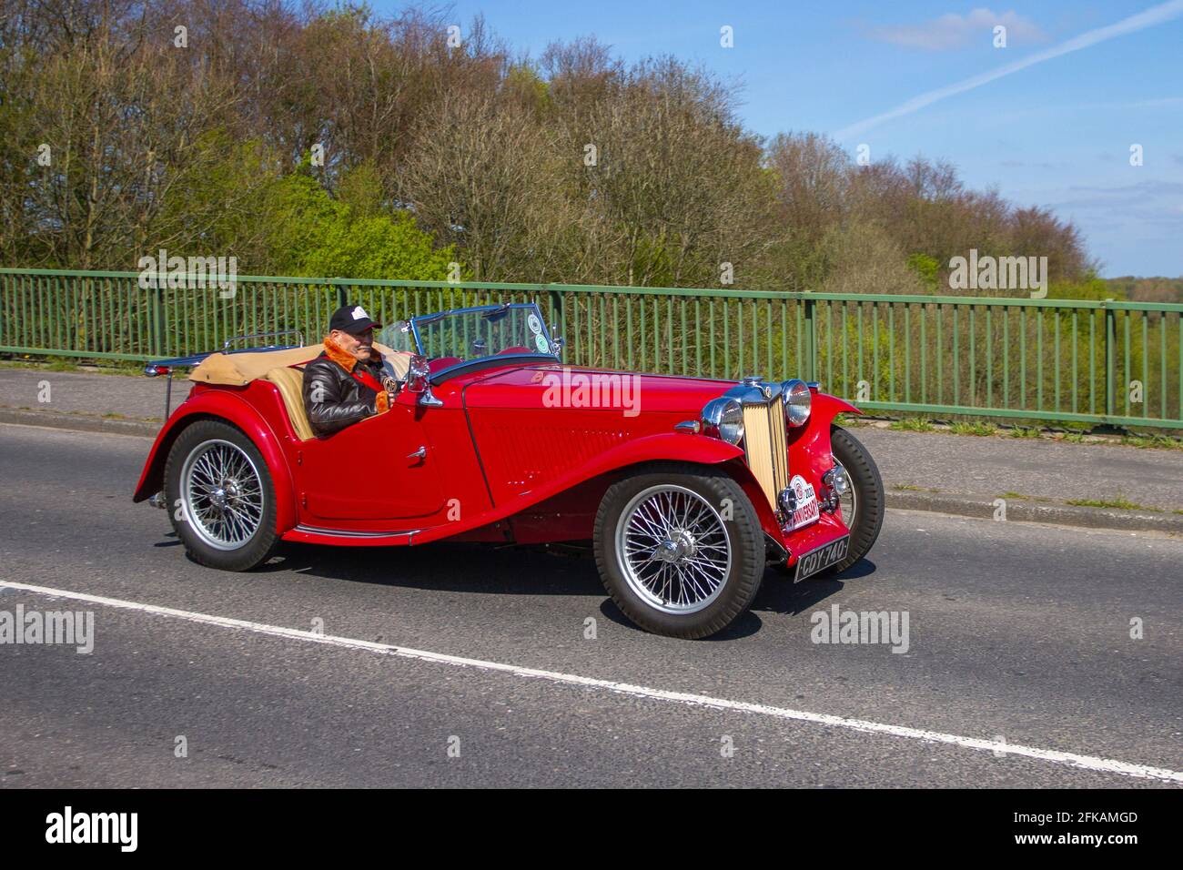 1947 40s MG 1250cc;, MG T-Type è una serie di auto sportive basculanti aperte basculanti; auto classiche, veterano amato, vecchio timer restaurato, motori da collezione, patrimonio d'epoca, antico conservato, da collezione, restaurato Foto Stock