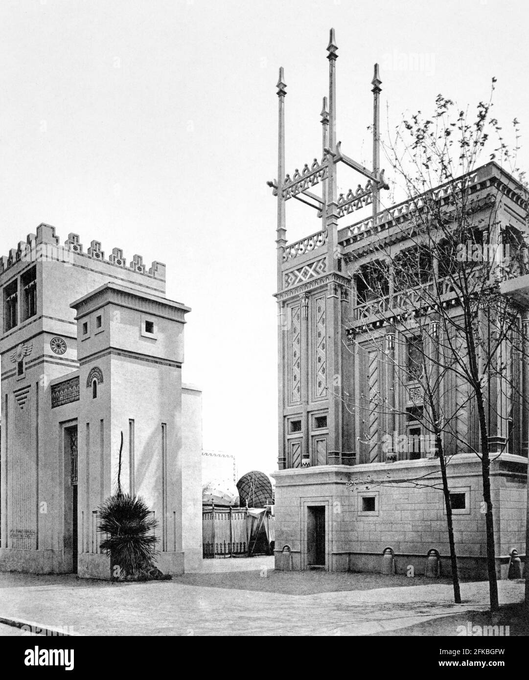 Esposizione Universelle, Parigi,1889 : la storia della casa umana: Assiria e Fenice 800 a.C. Foto Stock