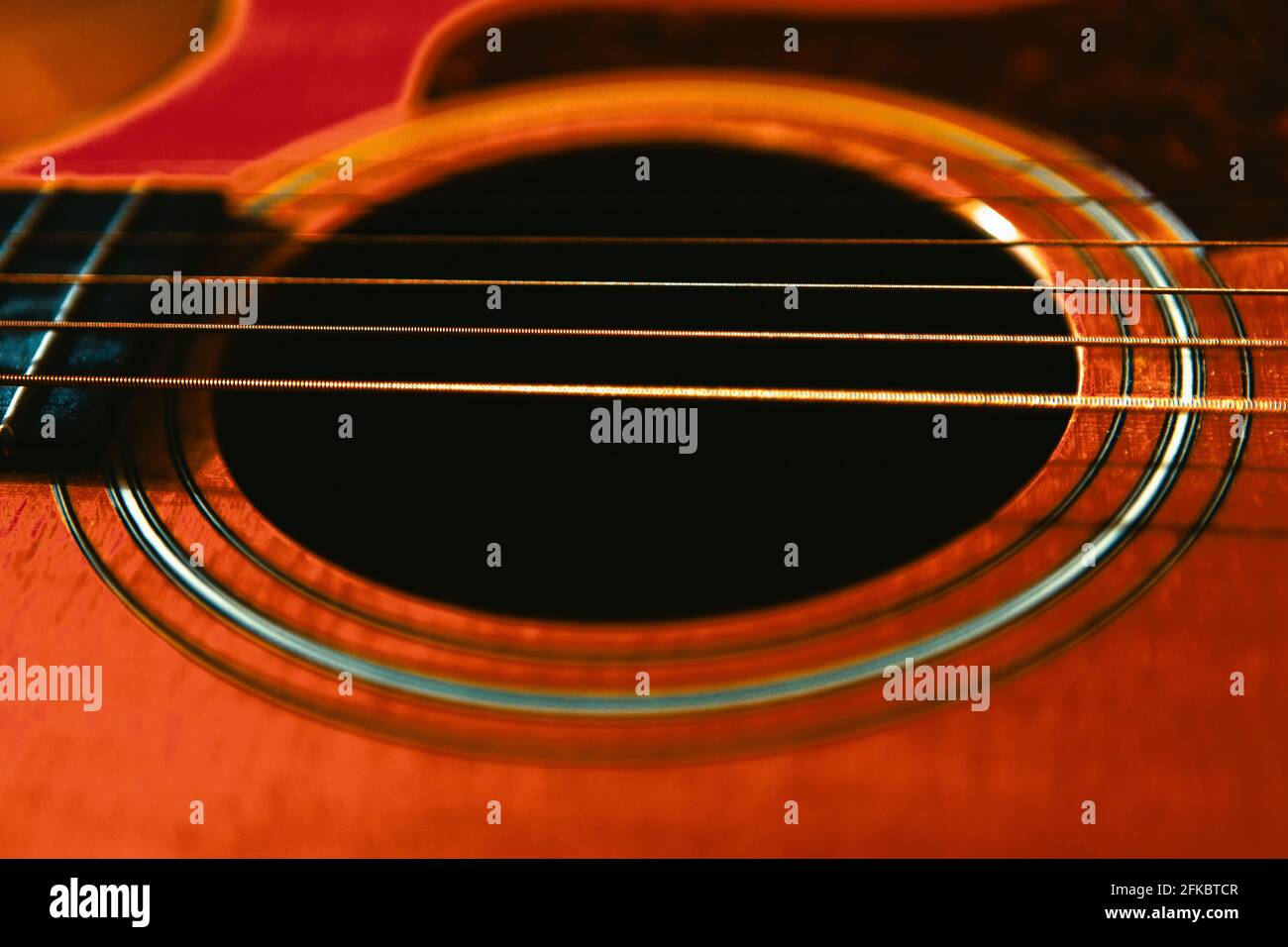 Chitarra acustica Soundhole e sei corde . Parte di chitarra in legno Foto Stock