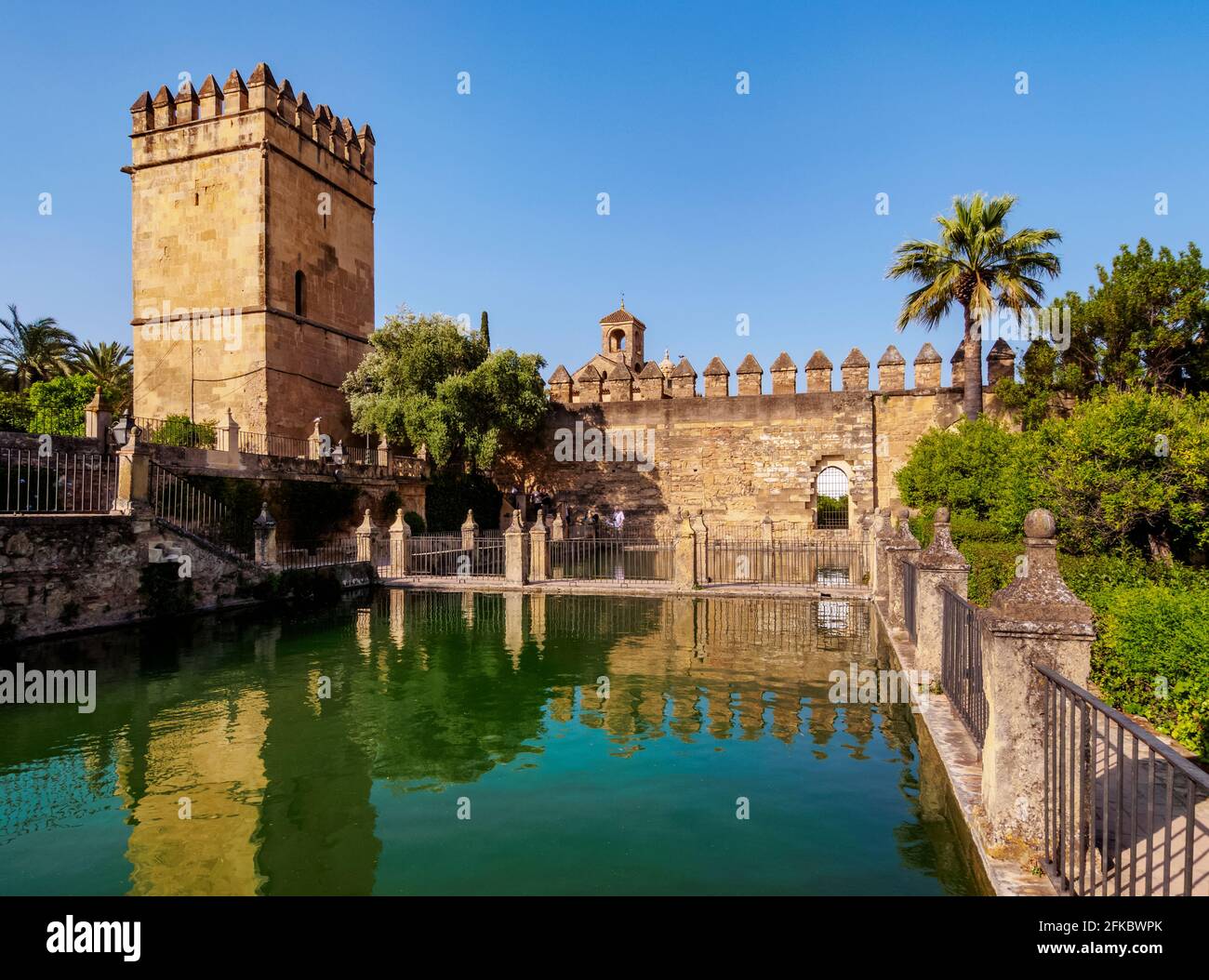 Giardini di Alcazar de los Reyes Cristianos (Alcazar dei Monarchi Cristiani), patrimonio dell'umanità dell'UNESCO, Cordova, Andalusia, Spagna, Europa Foto Stock