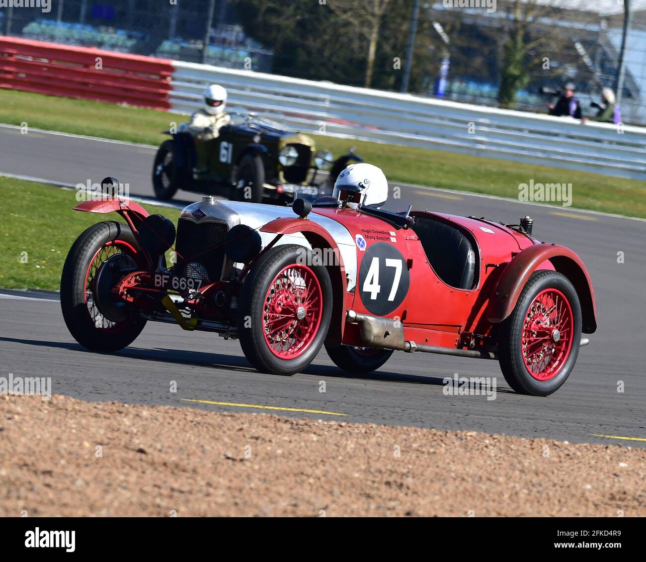 Nigel Dowding, Riley Brooklands, Fox and Nicholl Trophy Race, GP Itala Trophy Race Meeting, Silverstone, Northamptonshire, Inghilterra, 17 aprile 2021 Foto Stock