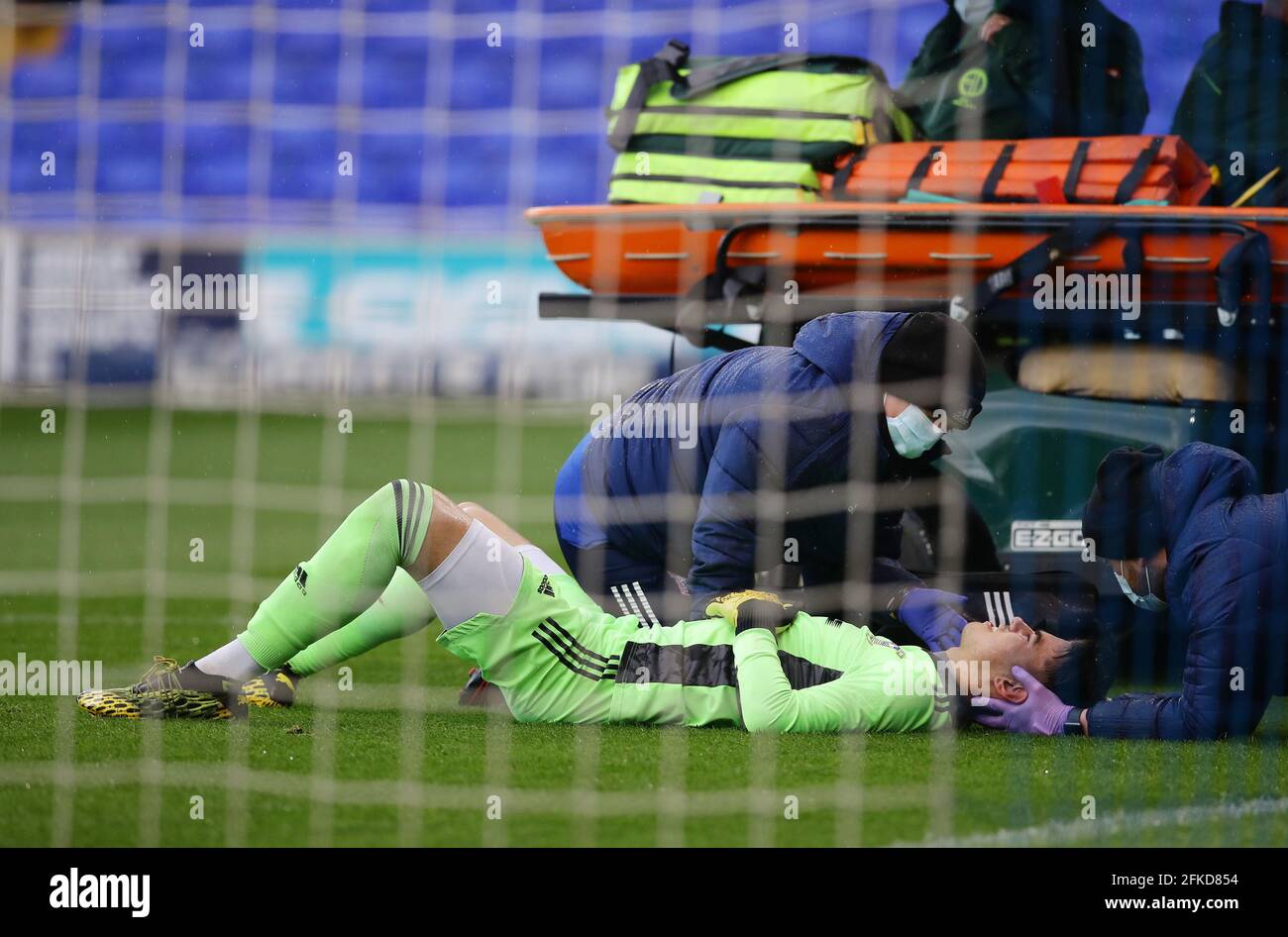 Ipswich, Inghilterra, 30 aprile 2021. Antoni Bort della città di Ipswich si trova ancora a seguito di una ferita alla testa durante la partita inglese della Coppa della Gioventù fa a Portman Road, Ipswich. Il credito immagine dovrebbe essere: David Klein / Sportimage Credit: Sportimage/Alamy Live News Foto Stock