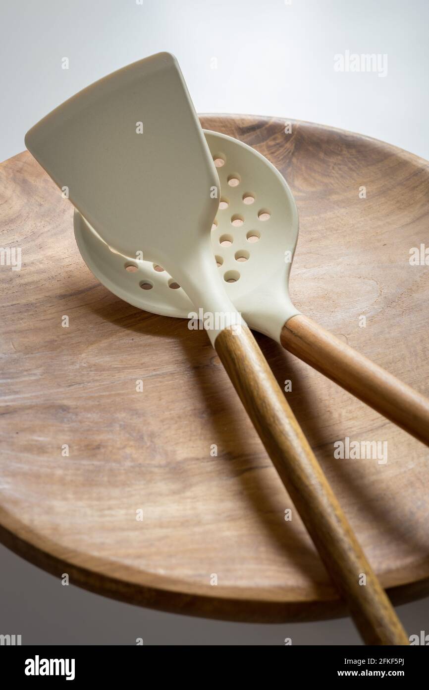 spatola da cucina utile per cucinare. Foto Stock