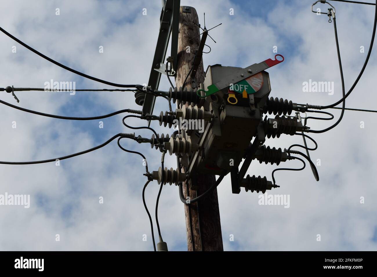 Trasformatore elettrico ad alta tensione per poli nel Regno Unito, Regno Unito Foto Stock