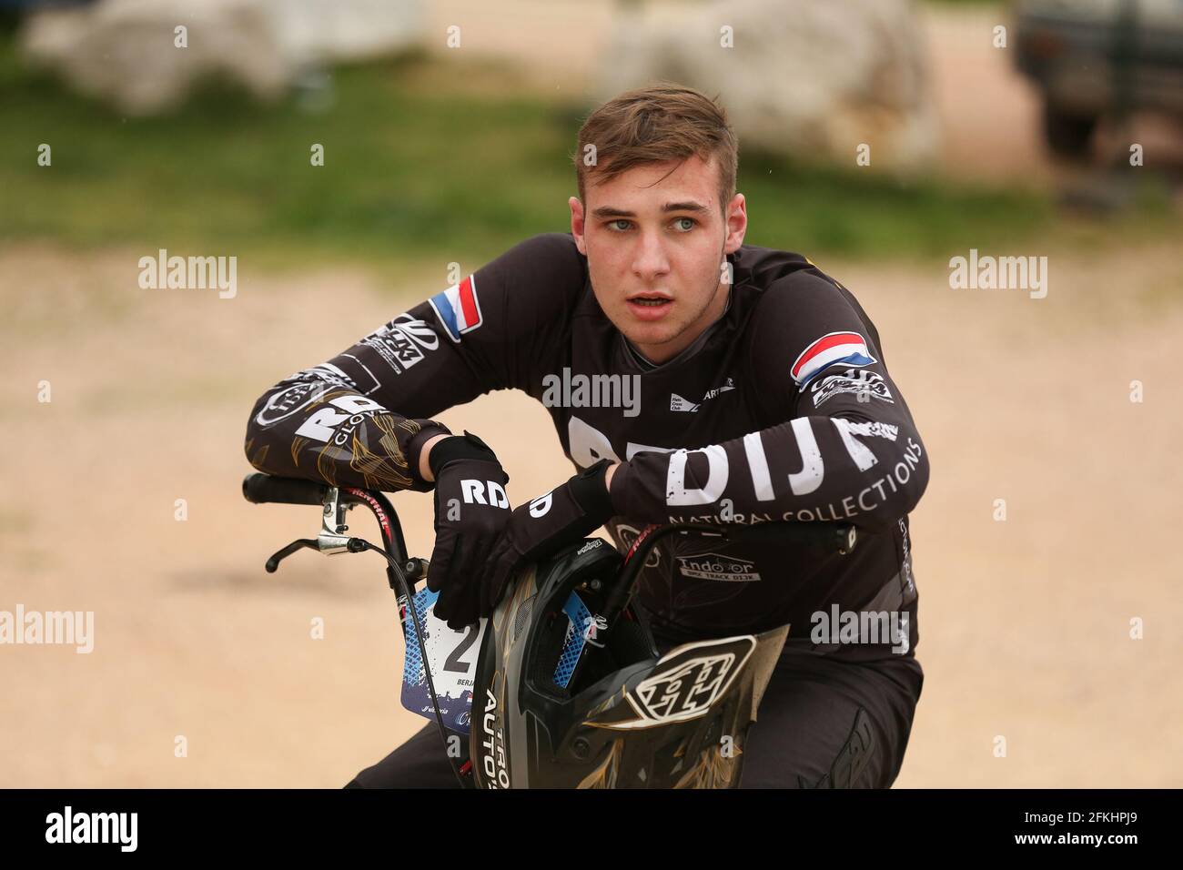 Verona, Italia. 01 Maggio 2021. Berjan TROMP dei Paesi Bassi compete nel BMX Racing Men Elite Round 1 della Coppa UEC europea alla BMX Olympic Arena il 1 maggio 2021 a Verona, Italia Credit: Mickael Chavet/Alamy Live News Foto Stock