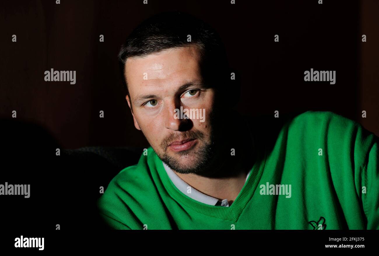 Steve Harmison del Durham County Cricket Club 13/4/2010. IMMAGINE DAVID ASHDOWN Foto Stock