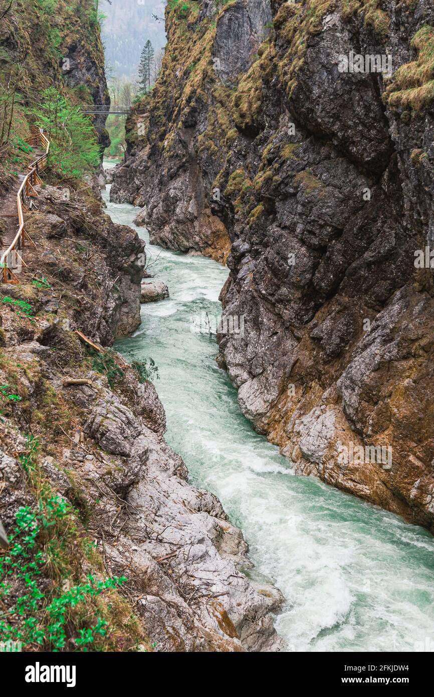 Il fiume scorre attraverso Lammerklamm Foto Stock