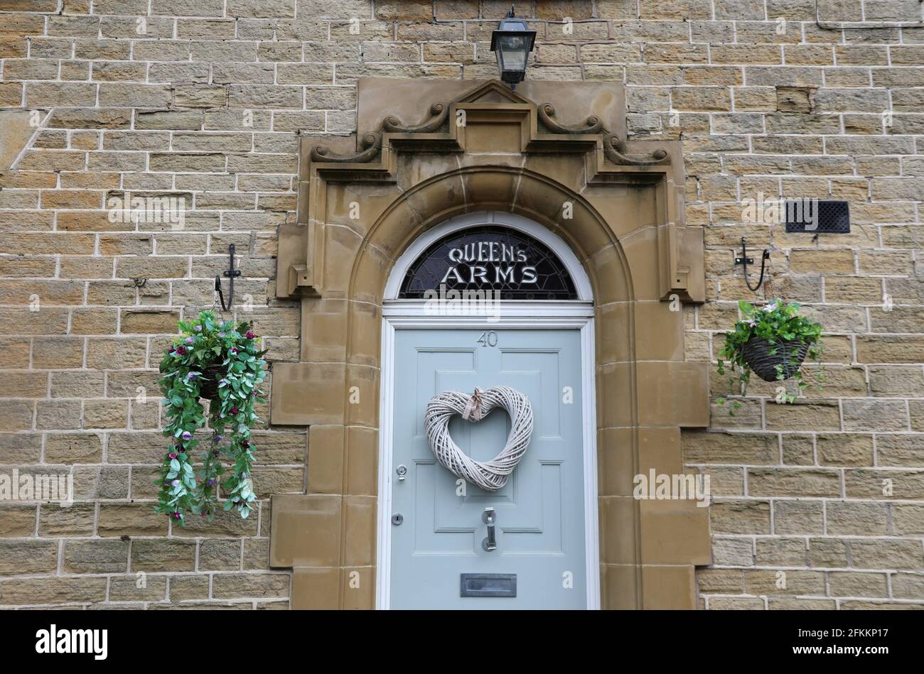 Ex Queens Arms casa pubblica a Bollington che è ora una casa Foto Stock