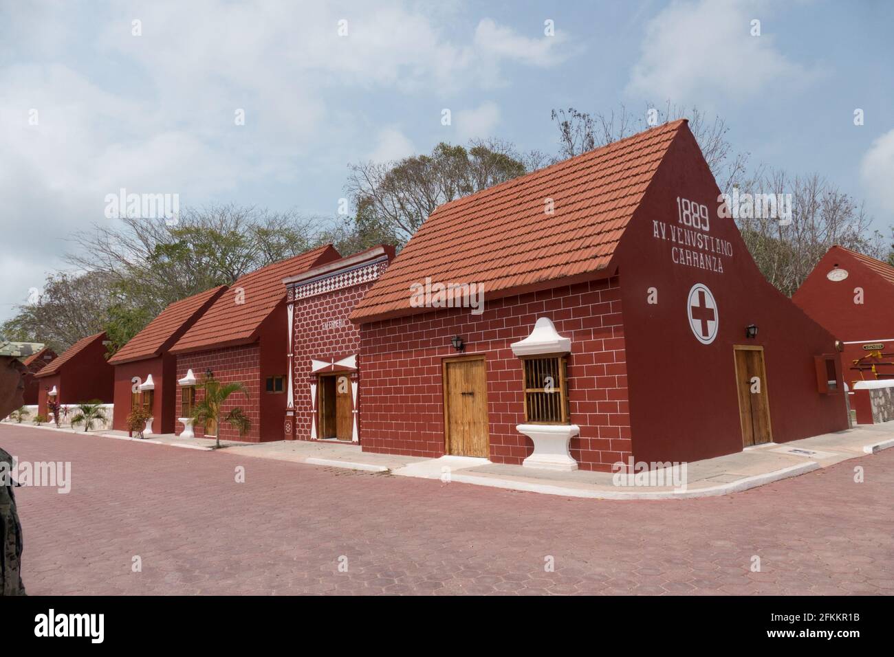 La Hacienda San Luis Carpizo se encuentra ubicada aproximadamente a 4 km de la Ciudad de Champotón, Campeche, está restaurada en un 90% y se encuentra Foto Stock