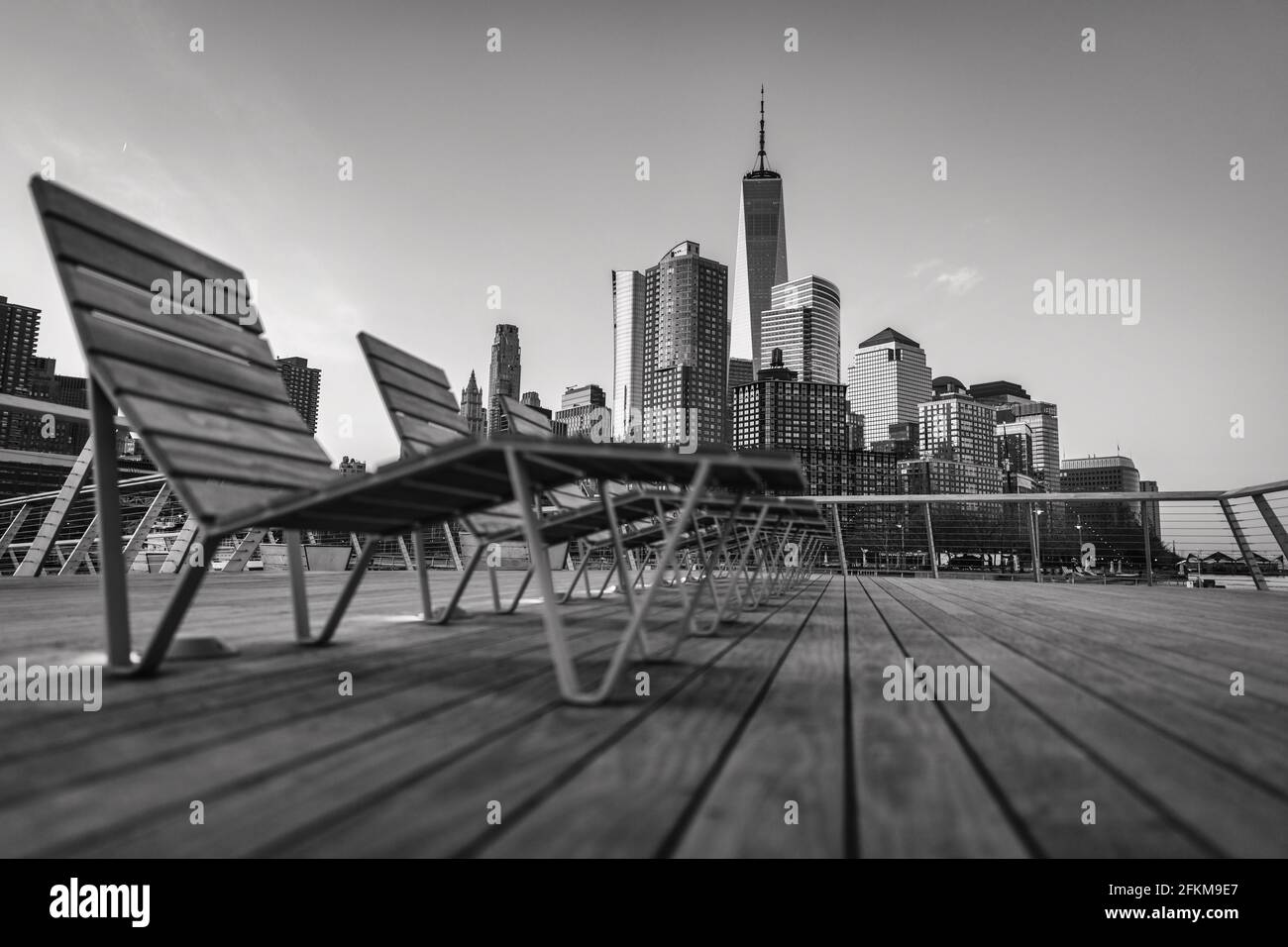 Splendido skyline rilassante vista bianco nero di New York City Foto Stock