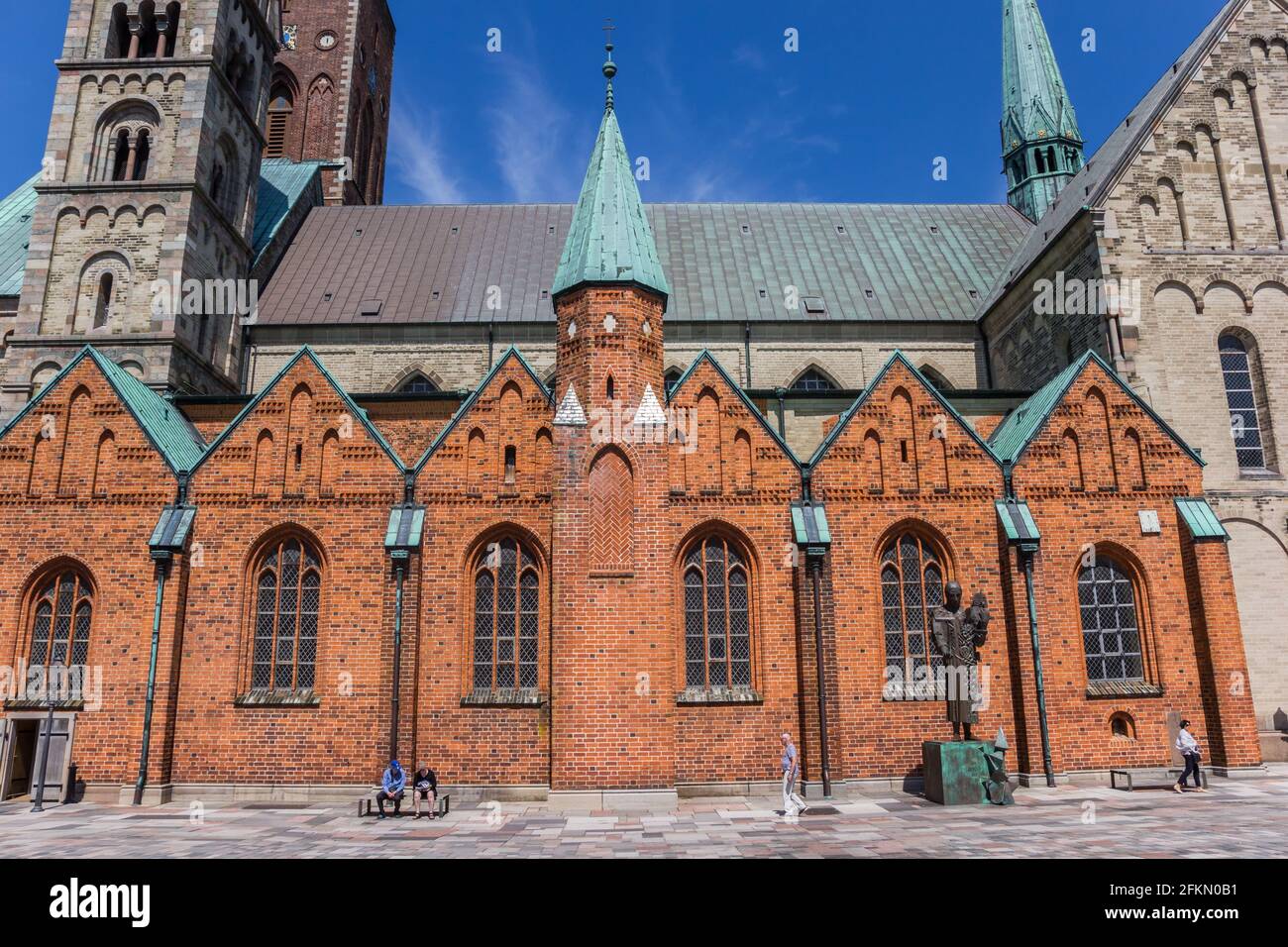 Facciata e torre della cattedrale di Ribe, Danimarca Foto Stock