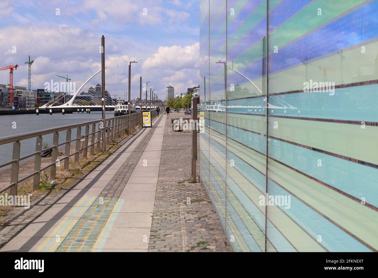 Vista della banchina del muro nord a Dublino, Irlanda Foto Stock