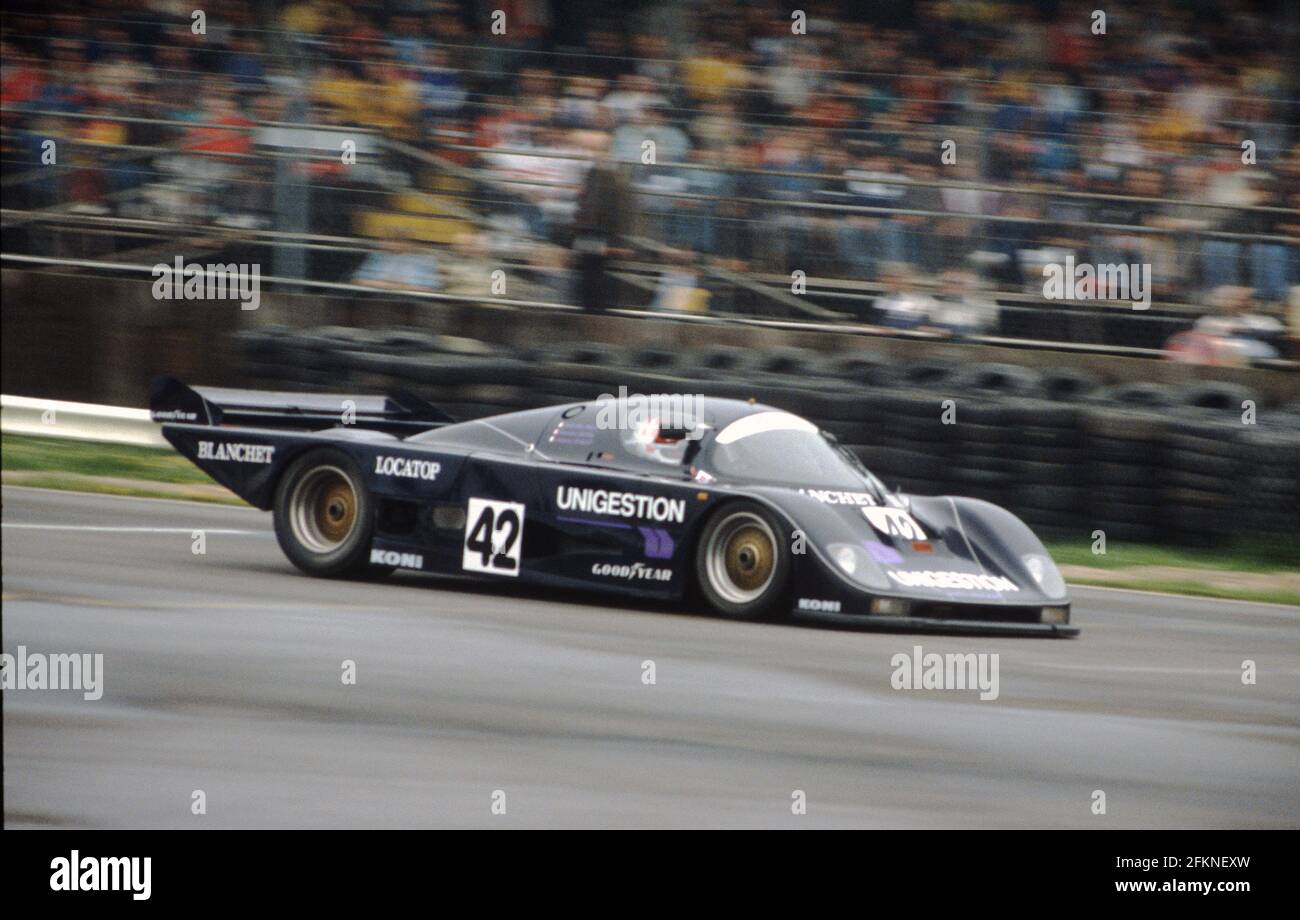 Il Bernard Santal - Jacques Guillot - /Noël del bello Sauber C8 sport protytype durante la gara 1988 Silverstone 1000 km. Foto Stock