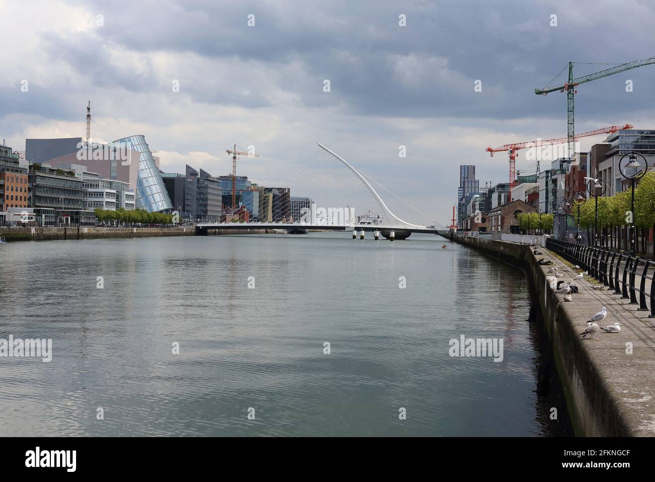 Vista sul fiume Liffey a Dublino, Irlanda Foto Stock