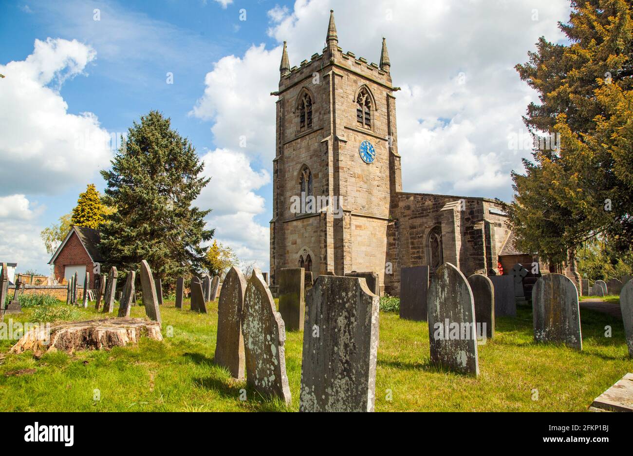 Shirley è una chiesa parrocchiale di Shirley, nel Derbyshire, classificata come chiesa parrocchiale di grado II* Foto Stock